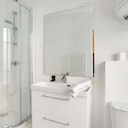 Apartment Spacious And Comfortable In Bastille